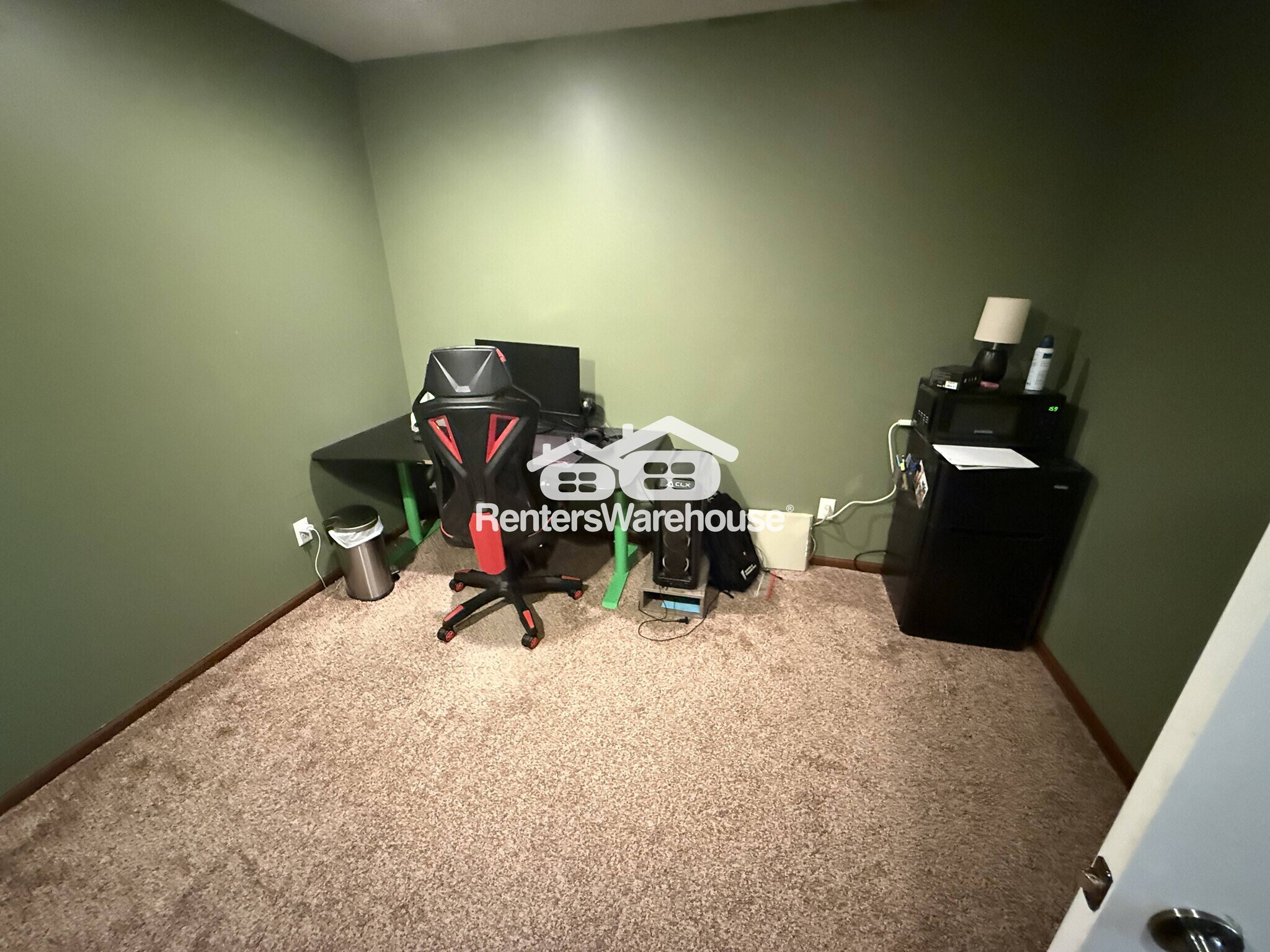 Building Photo - 3600 Mahle Ln