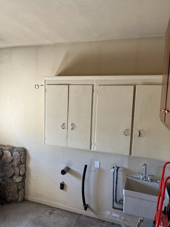 Building Photo - 2566 Road 124a Rd