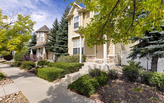 Building Photo - 2284 St Paul Dr