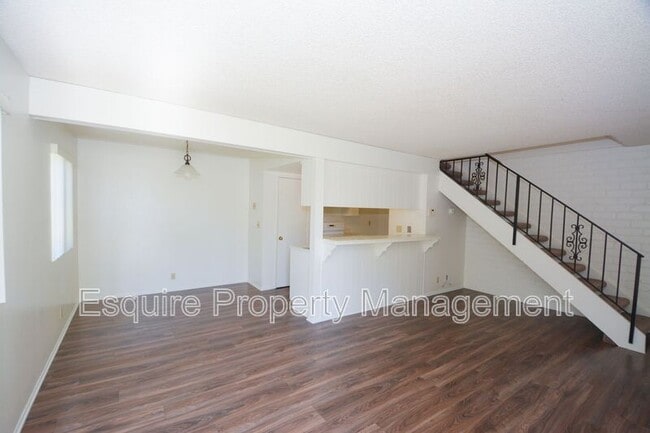 Building Photo - 1202 Portola Rd
