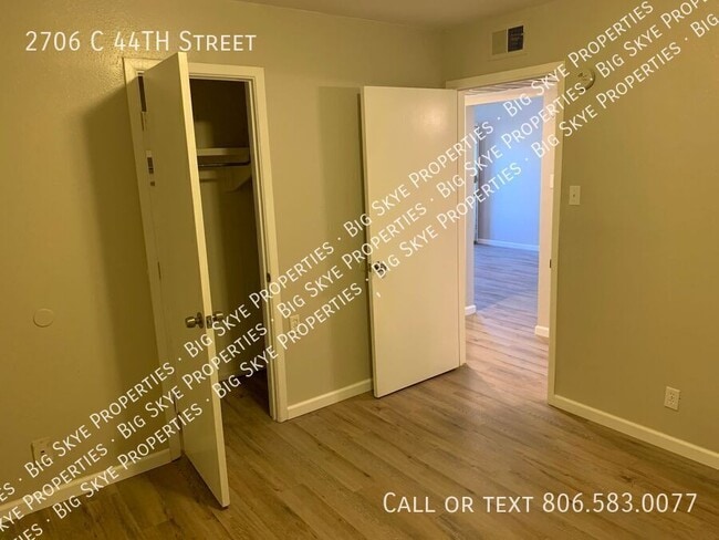 Building Photo - 2706 44th St