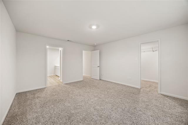 Building Photo - 308 Marsh Ln