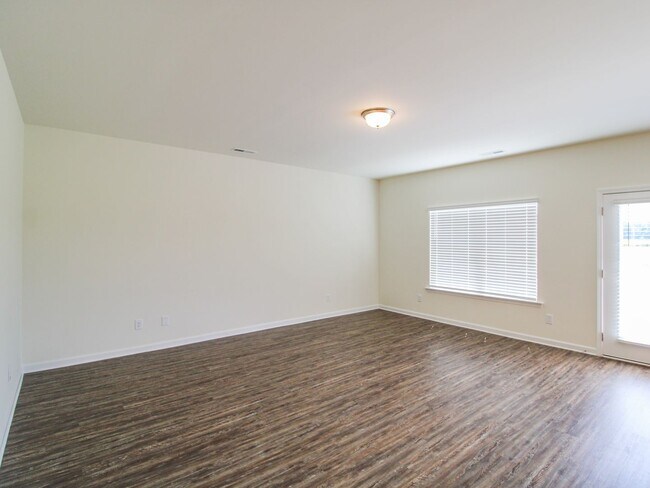 Building Photo - 13791 Hill Place Ln
