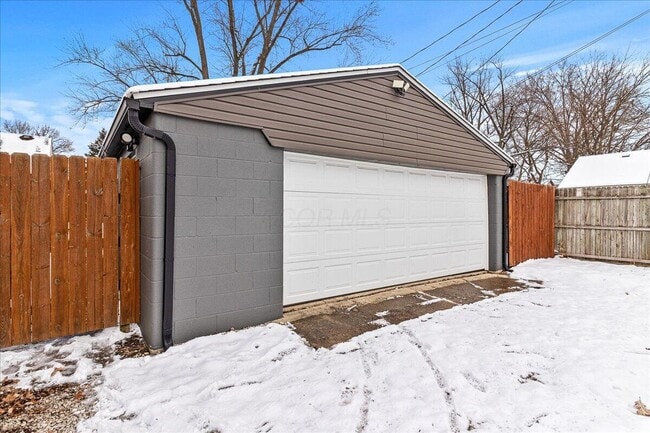 Building Photo - 1357 Genessee Ave