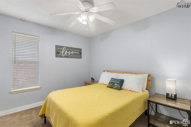 Building Photo - 5411 Forest Cove Dr