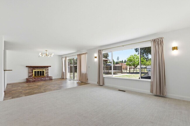 Building Photo - $5595 - Ranch-style home with acreage in West Gilroy's quiet countryside