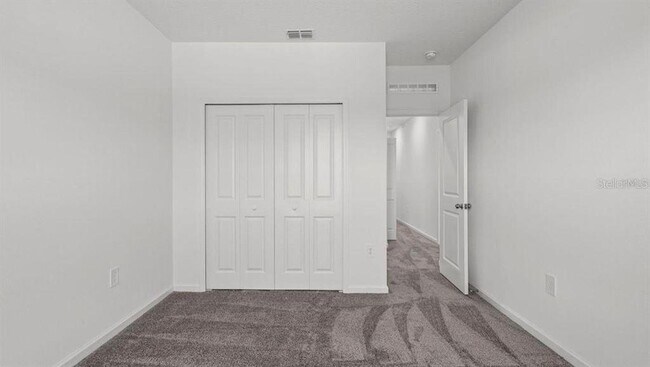Building Photo - 3302 Laurent Lp