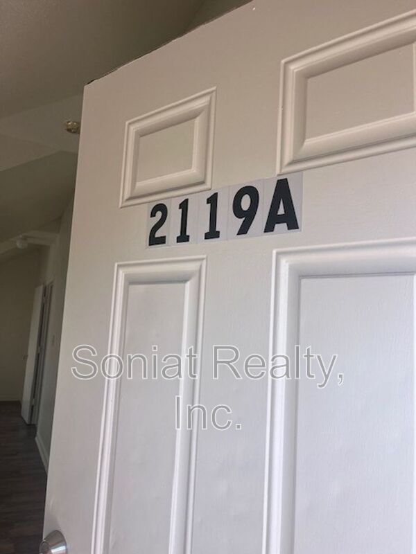 Building Photo - 2119 N Villere St