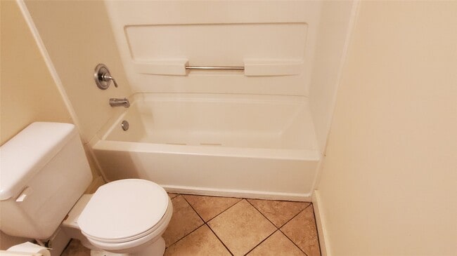 Building Photo - 6207 Spruce Bough Ct