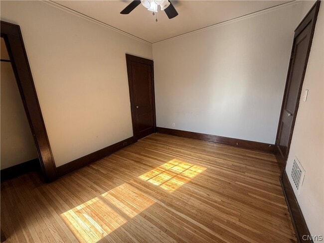 Building Photo - 221 Durston Ave