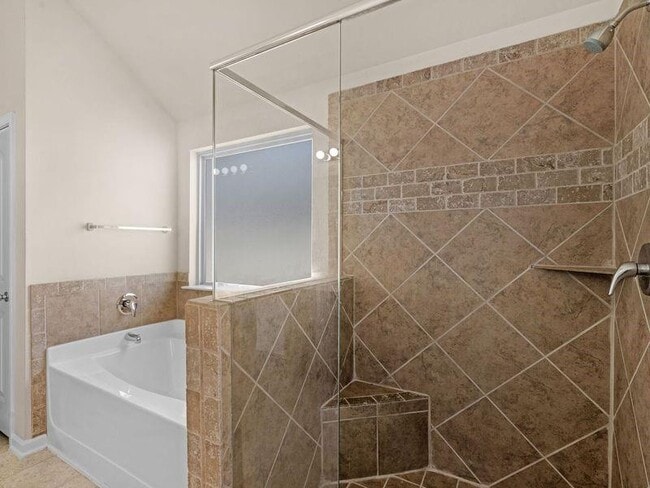 Building Photo - 2325 Braelin Loop