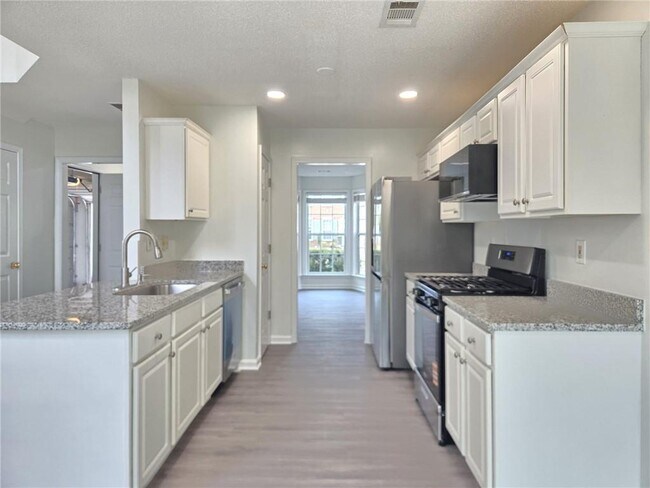 Building Photo - 4010 Ridgefair Dr