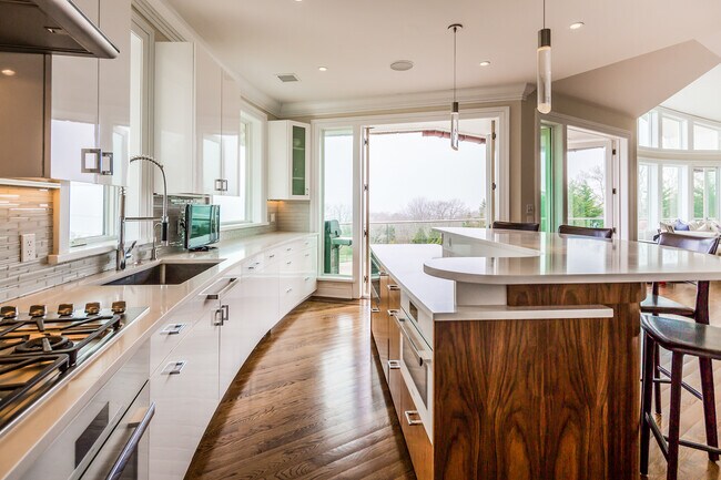 Building Photo - 21 Beech St