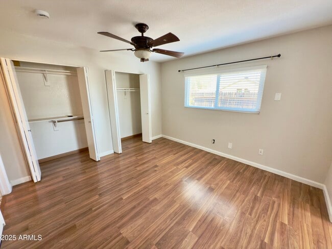 Building Photo - 4448 E Fremont St