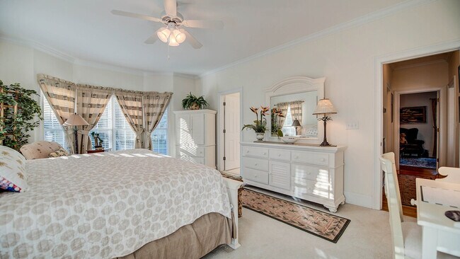 Building Photo - 203 Whiting Ln