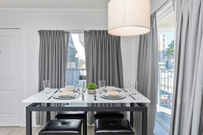 Building Photo - 1801 Withers Dr