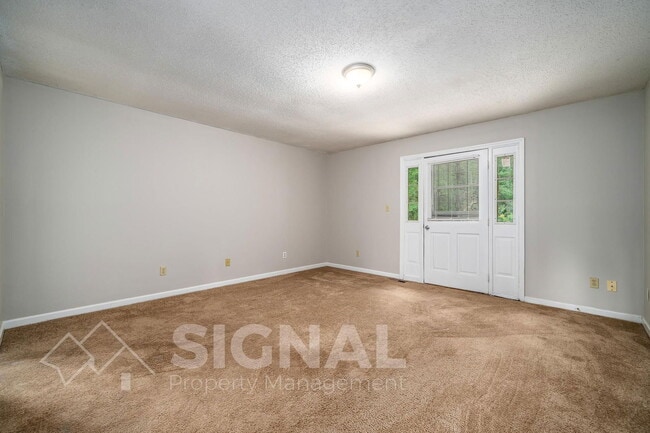 Building Photo - 1267 Magnolia Pl