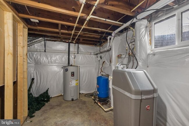 Building Photo - 4470 Martinsburg Pike