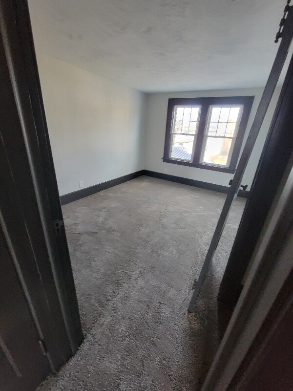 Building Photo - 908 Weschler Ave