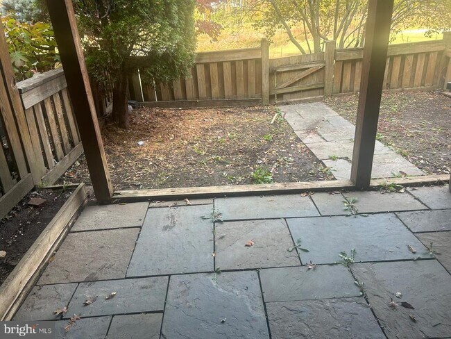 Building Photo - 3904 Green Look Ct