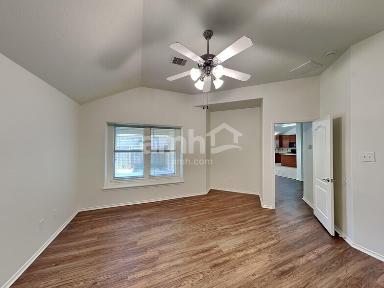 Building Photo - 21515 Rose Mill Dr