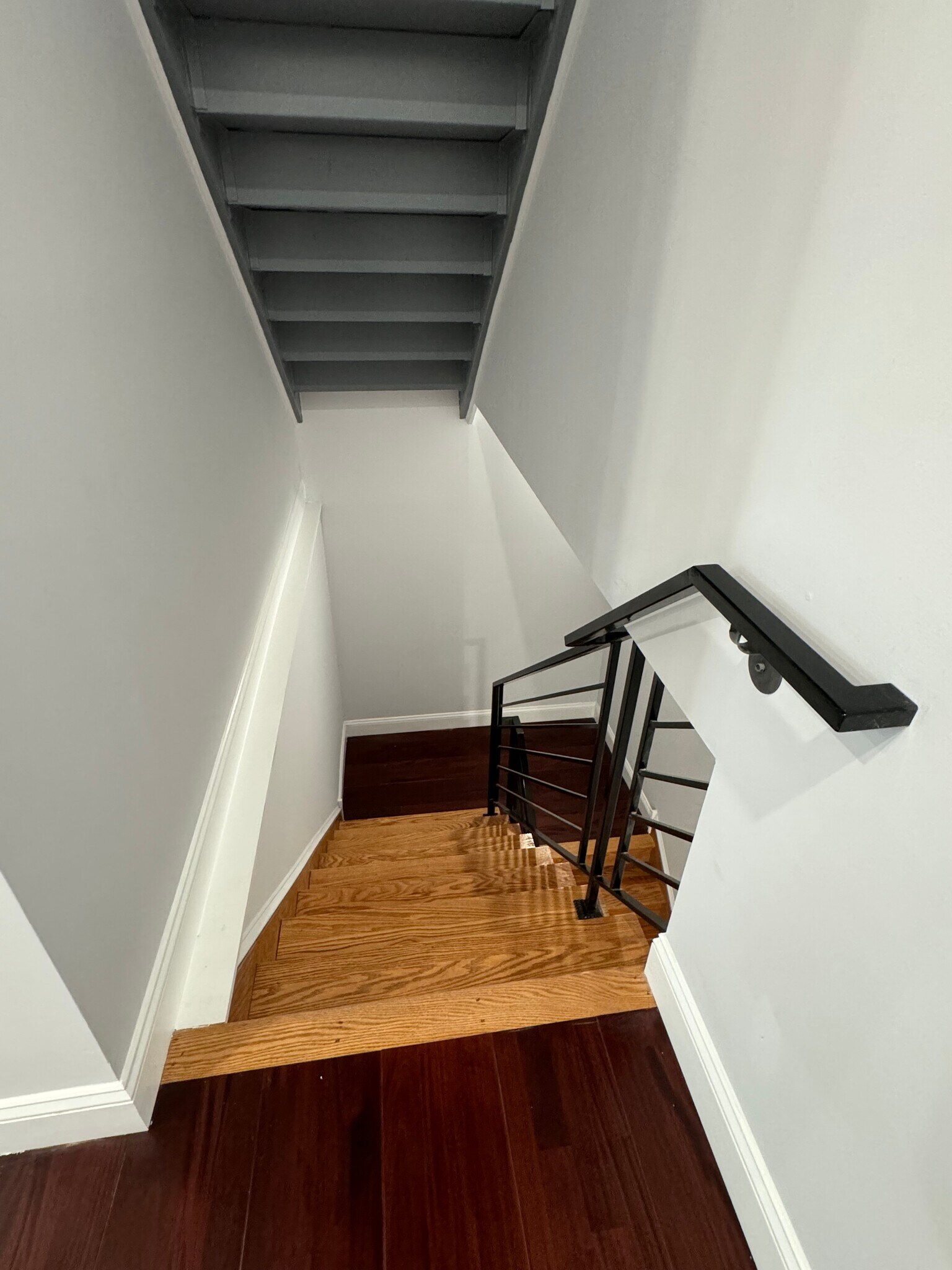 Building Photo - 1315 Ridge Ave