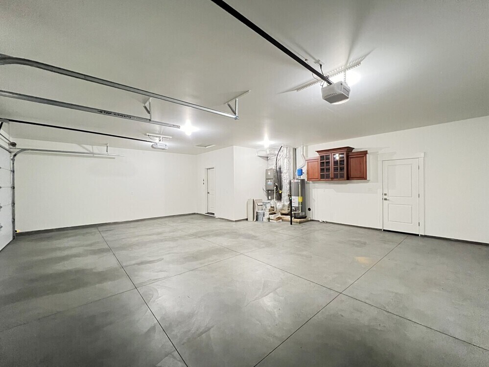 Building Photo - 2370 W Herron Ridge Dr