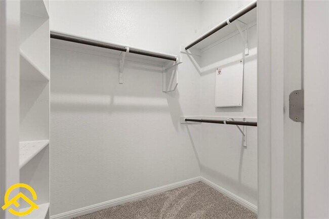 Building Photo - 3008 Sage Ranch Dr