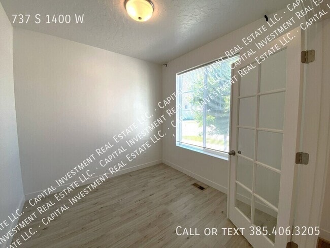 Building Photo - 737 S 1400 W