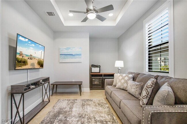 Building Photo - 7674 Jacaranda Ln