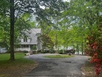 Building Photo - 7546 Compromise Hill Rd