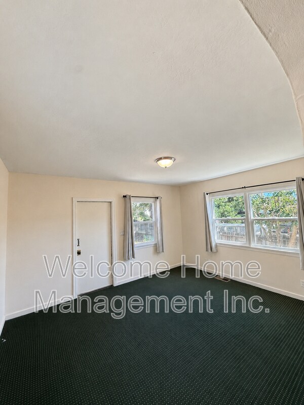 Building Photo - 25 Arreba St