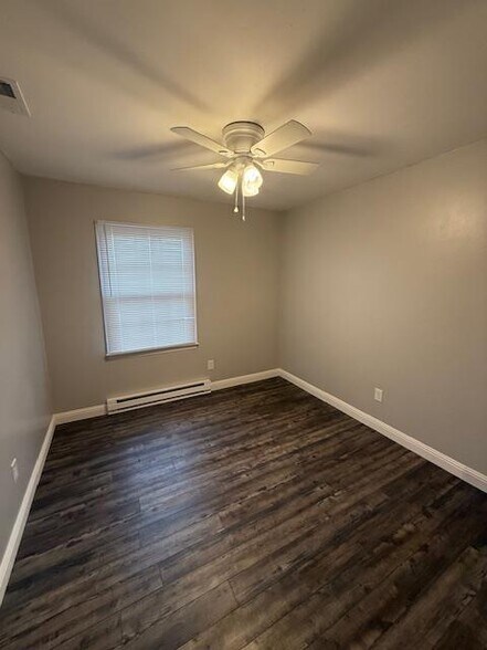 Building Photo - 763 Palmer Rd