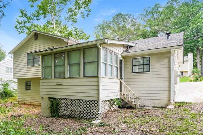 Building Photo - 2081 Countydown Ln