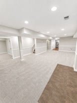 Building Photo - 103 Bournville Ct SE