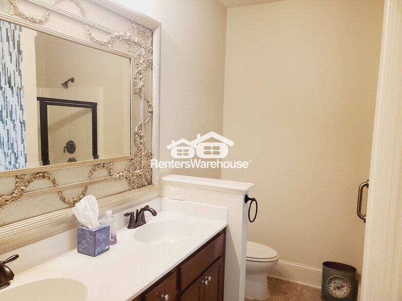 Building Photo - 4865 Roseman Trail