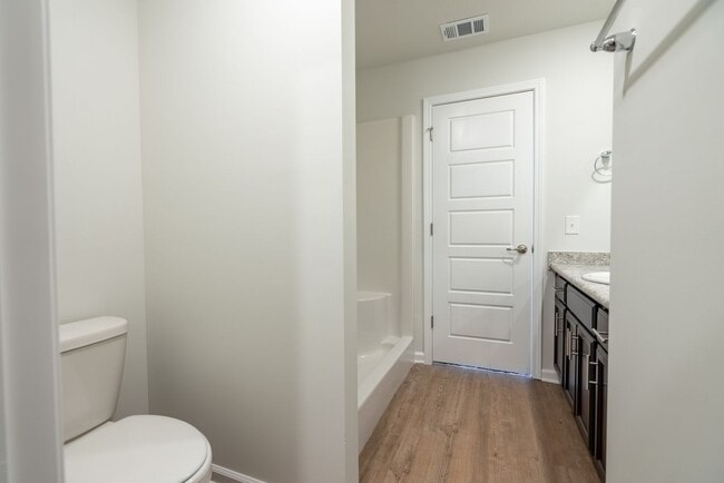 Building Photo - Oglethorpe Landing