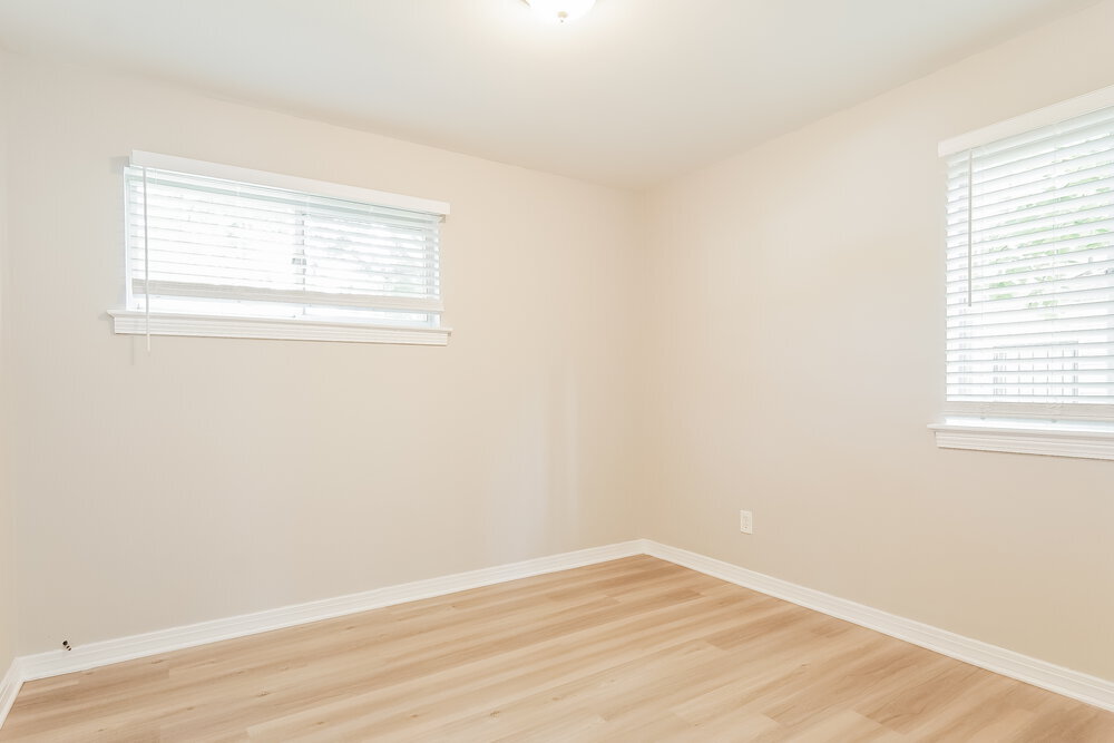 Building Photo - 209 Woodward Dr