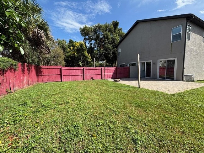 Building Photo - 3007 E Central Blvd