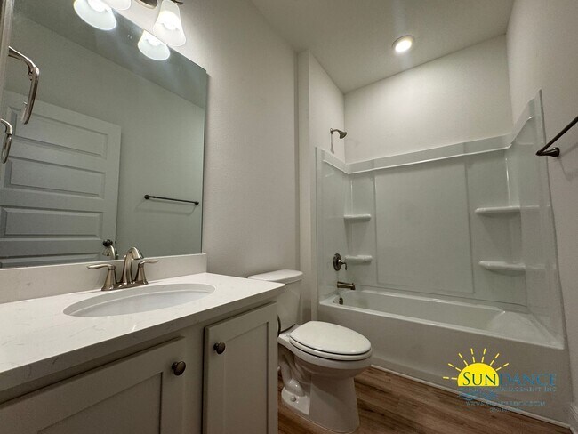 Building Photo - 175 Emarie Grey Cir