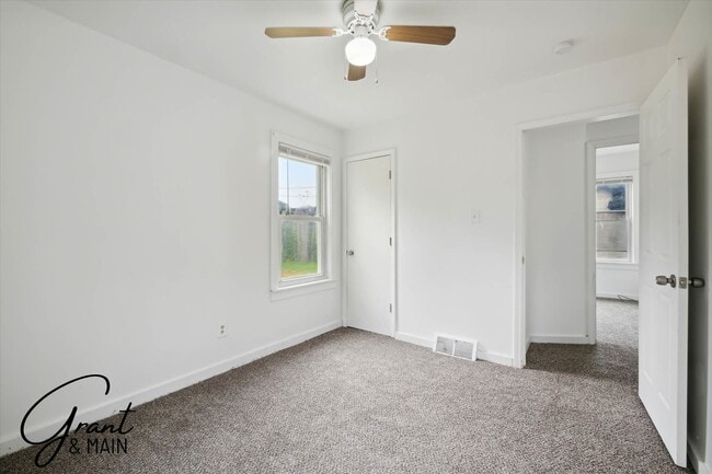 Building Photo - 13926 Rockdale St