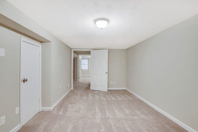 Building Photo - 8596 Timber Lane Dr