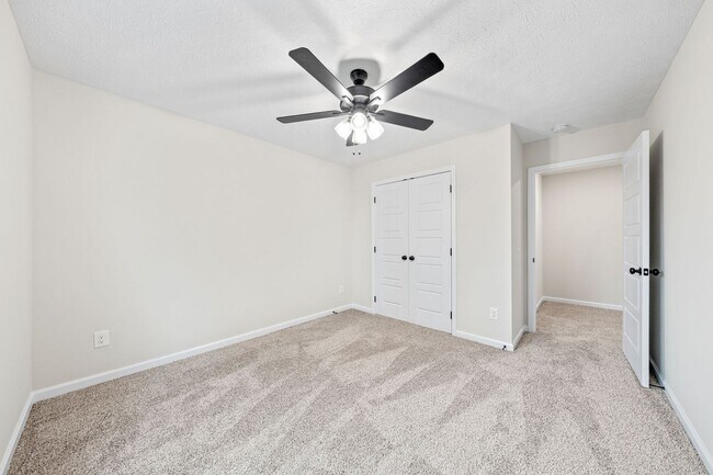 Building Photo - 217 Wesson Dr