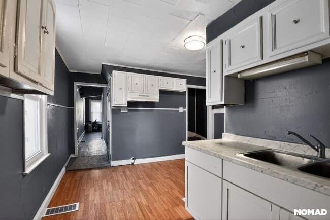 Building Photo - Charming 3BR House in Peoria