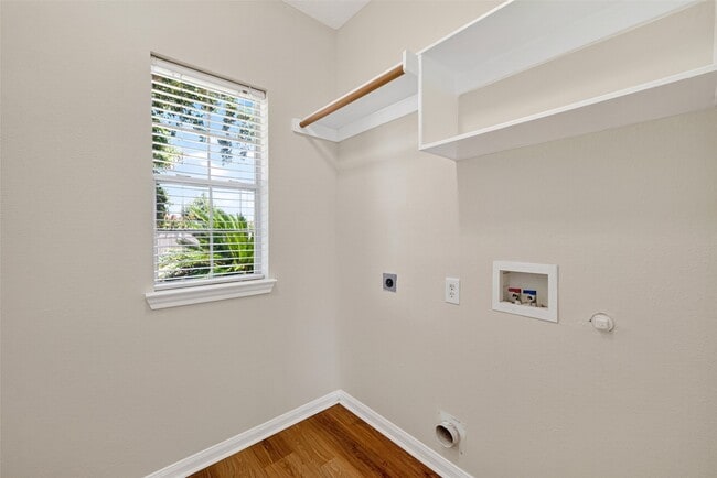 Building Photo - 16719 Bishop Knoll Ln