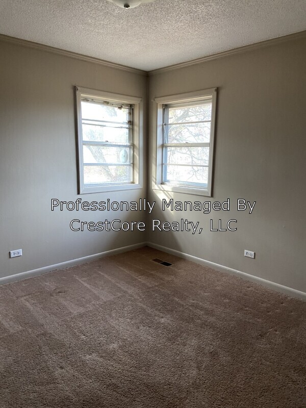 Building Photo - 876 Blankenship Rd