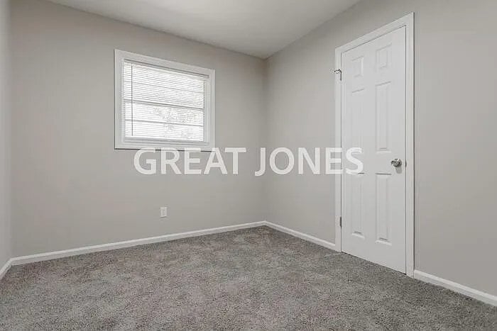 Building Photo - 5214 Dana Dr