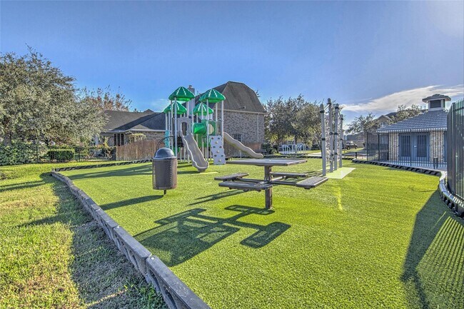 Building Photo - 3603 Fir Hollow Way