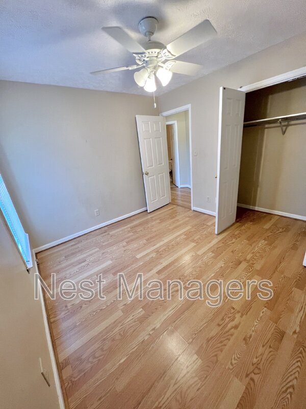 Building Photo - 1703 Winnabow Dr