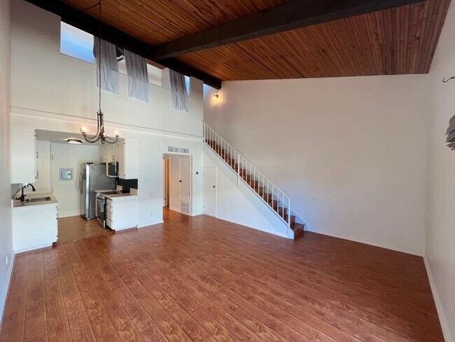 Building Photo - AVAILABLE NOW! 1BR w/patio, pool + spa, gym, parking + MORE!